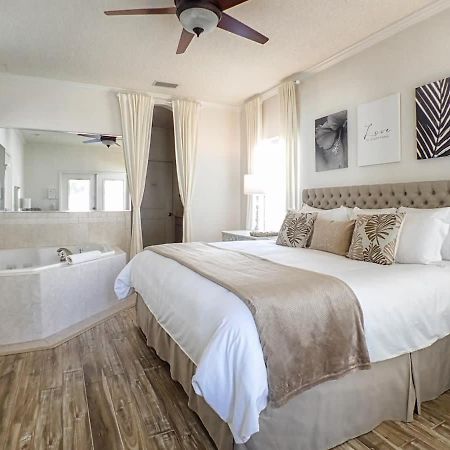 Private Romantic Retreat Mins Dwtn Beach Appartement St. Augustine Buitenkant foto